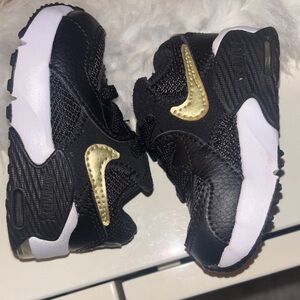 Nike Kids' Black & Gold TD Excee 2c